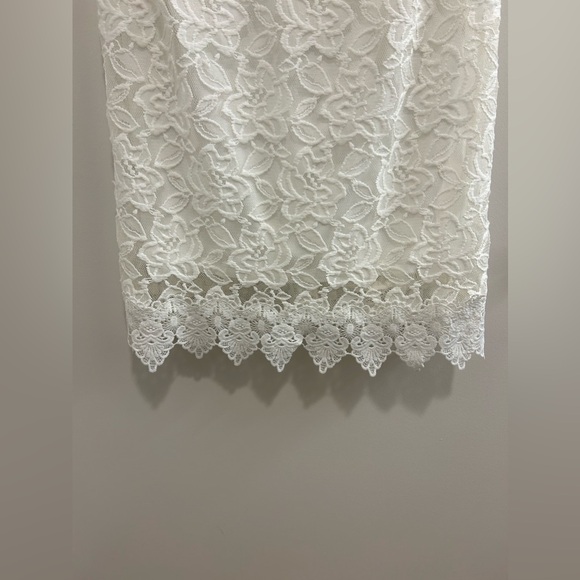 NWT Jack by BB Dakota Flower Lace Dress - Picture 8 of 9